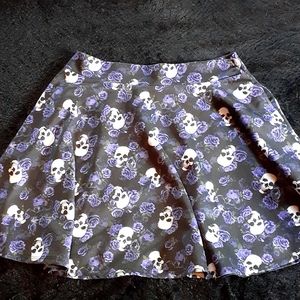 Hot Topic Purple Rose Skull Skater Skirt